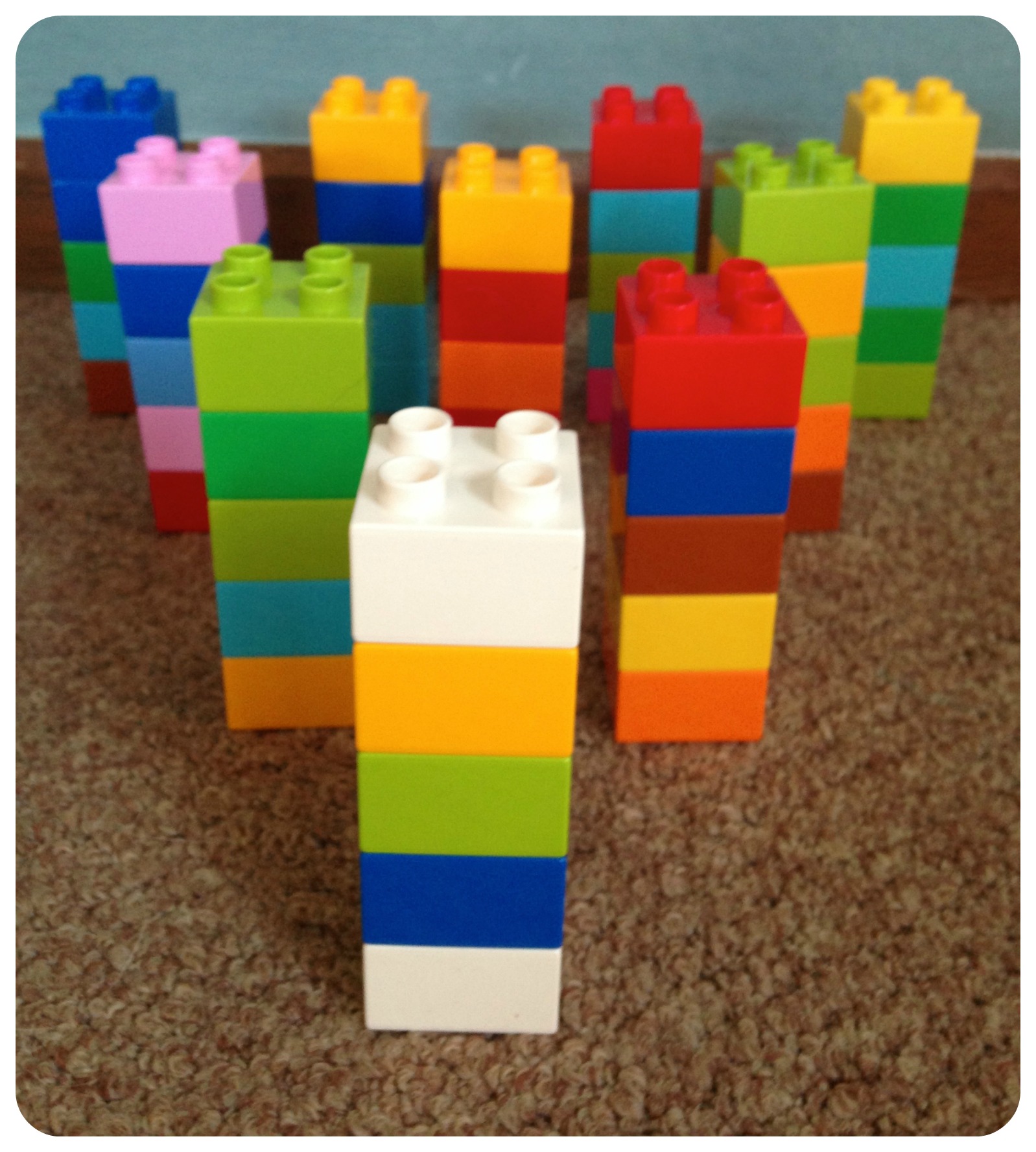 Lego duplo so many ways to play ten pin bowling