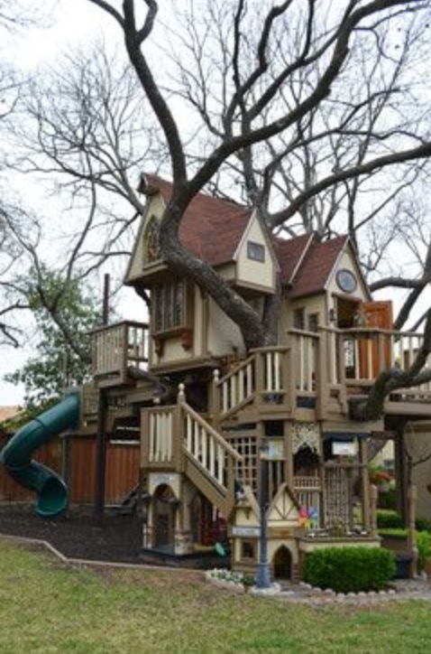 10_Awesome_Kids_Cubby_Houses_story book house