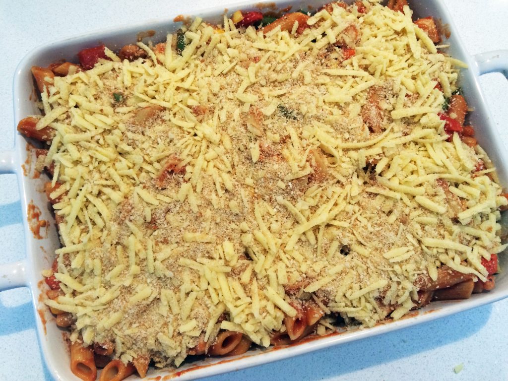chicken & veg pasta bake